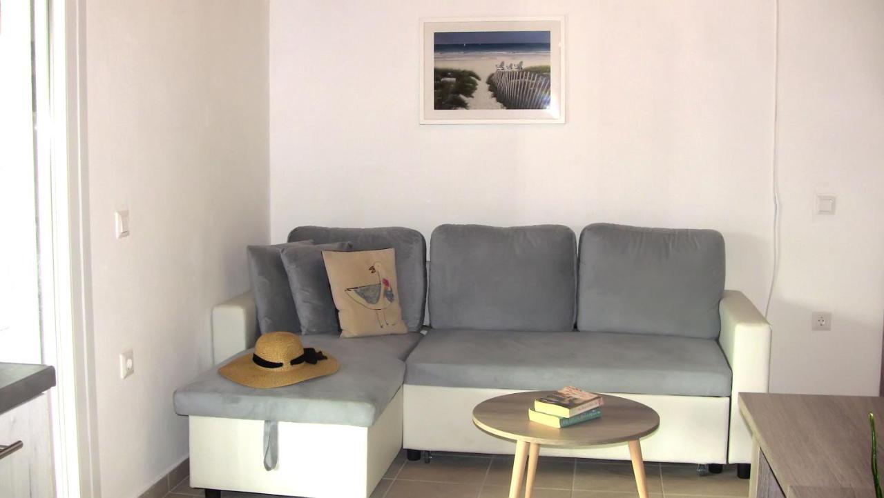 Sunshine Sea View Apartment Kalámi Eksteriør bilde